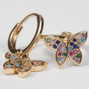 Aros de mariposa dorados con zirconias de colores